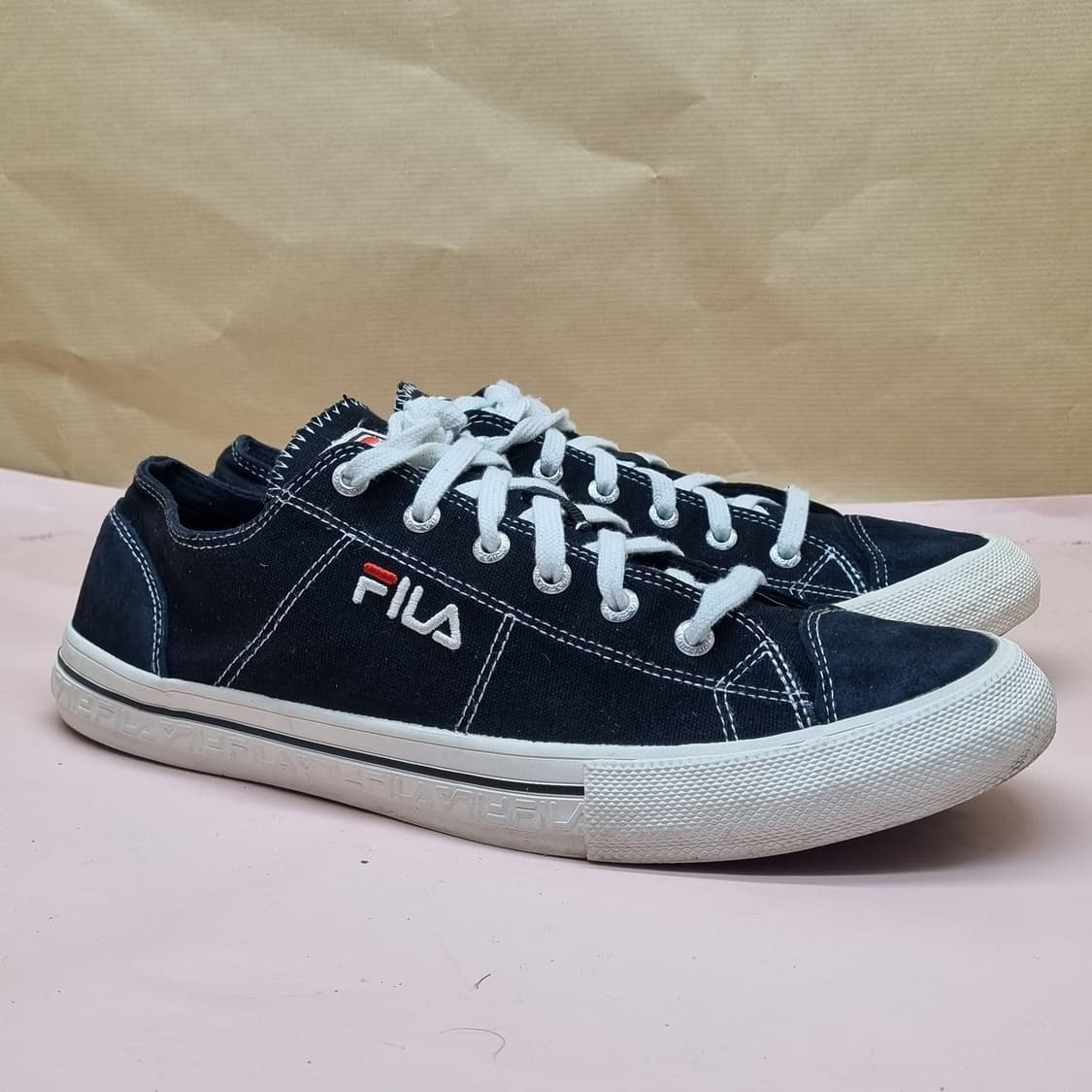 휠라 페스티보91 남성스니커즈 270 상품이미지1