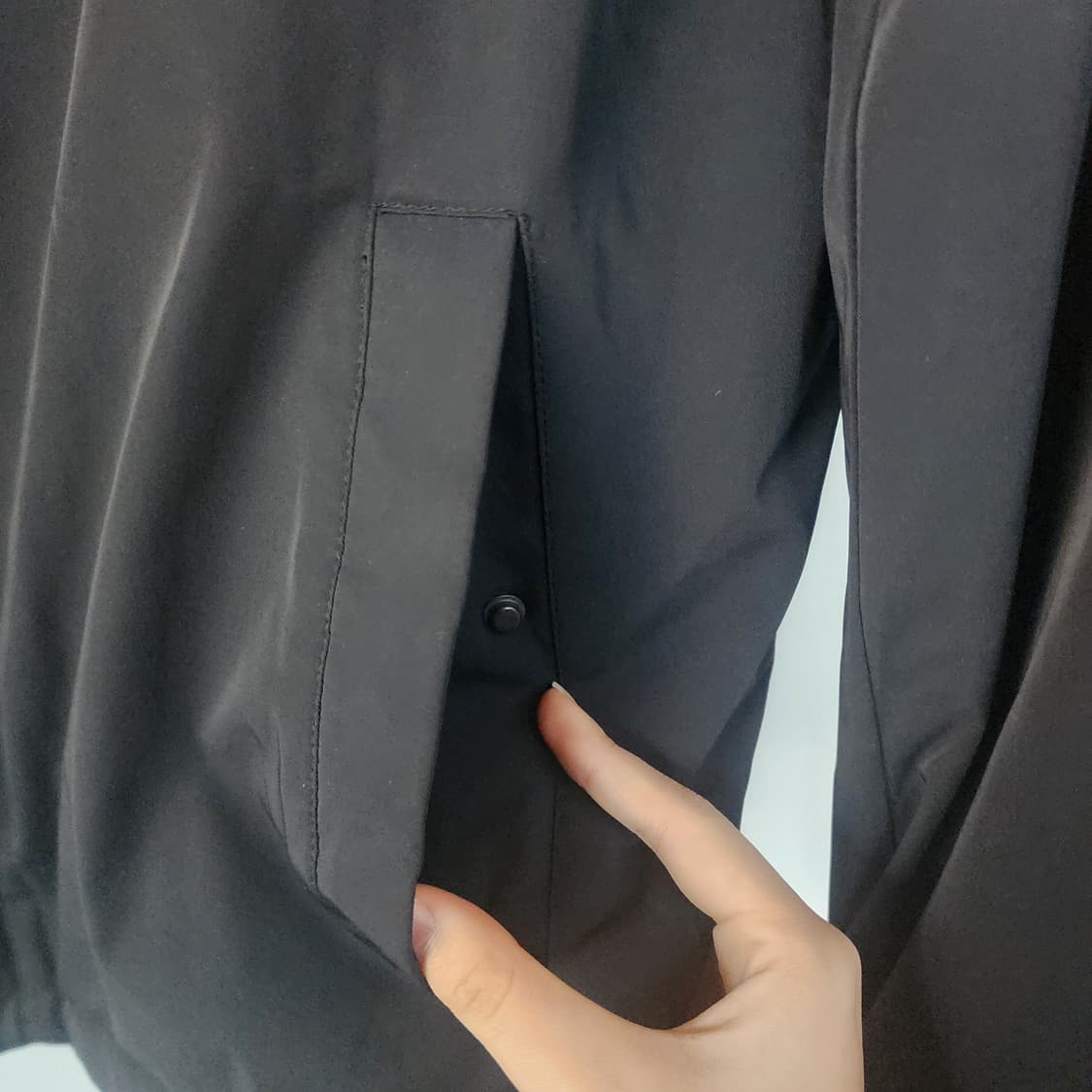 마시모두띠 검정 경량 패딩 자켓 상품이미지5