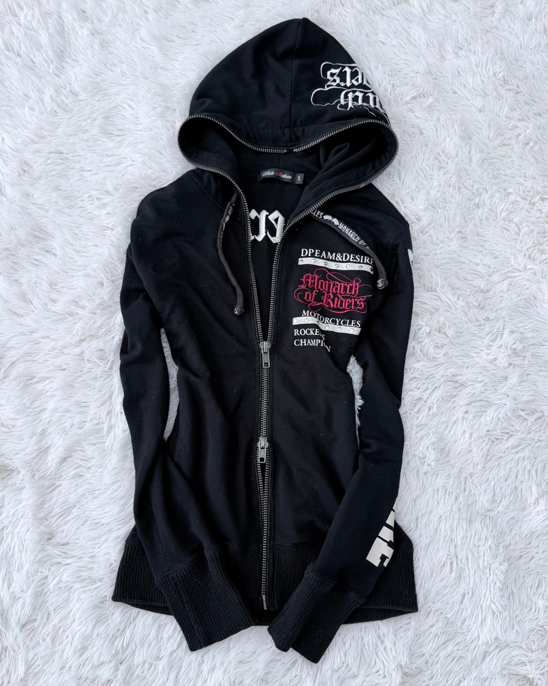 Y2K 펑크 레터링 스터드 투웨이 후드 집업 상품이미지1