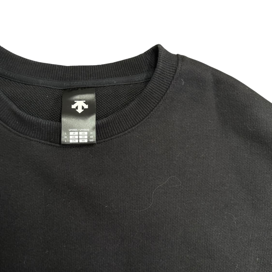 데상트 맨투맨 상품이미지2