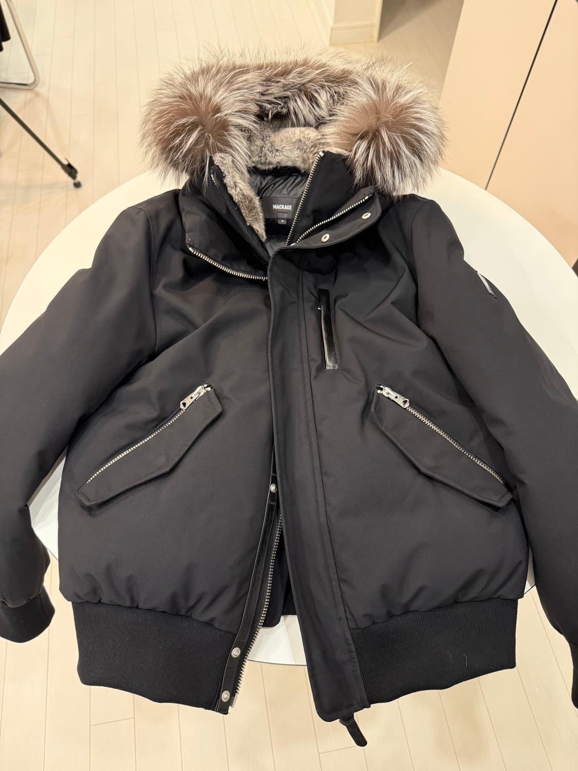 맥케이지 딕슨 42 사이즈 실버퍼 상품이미지2