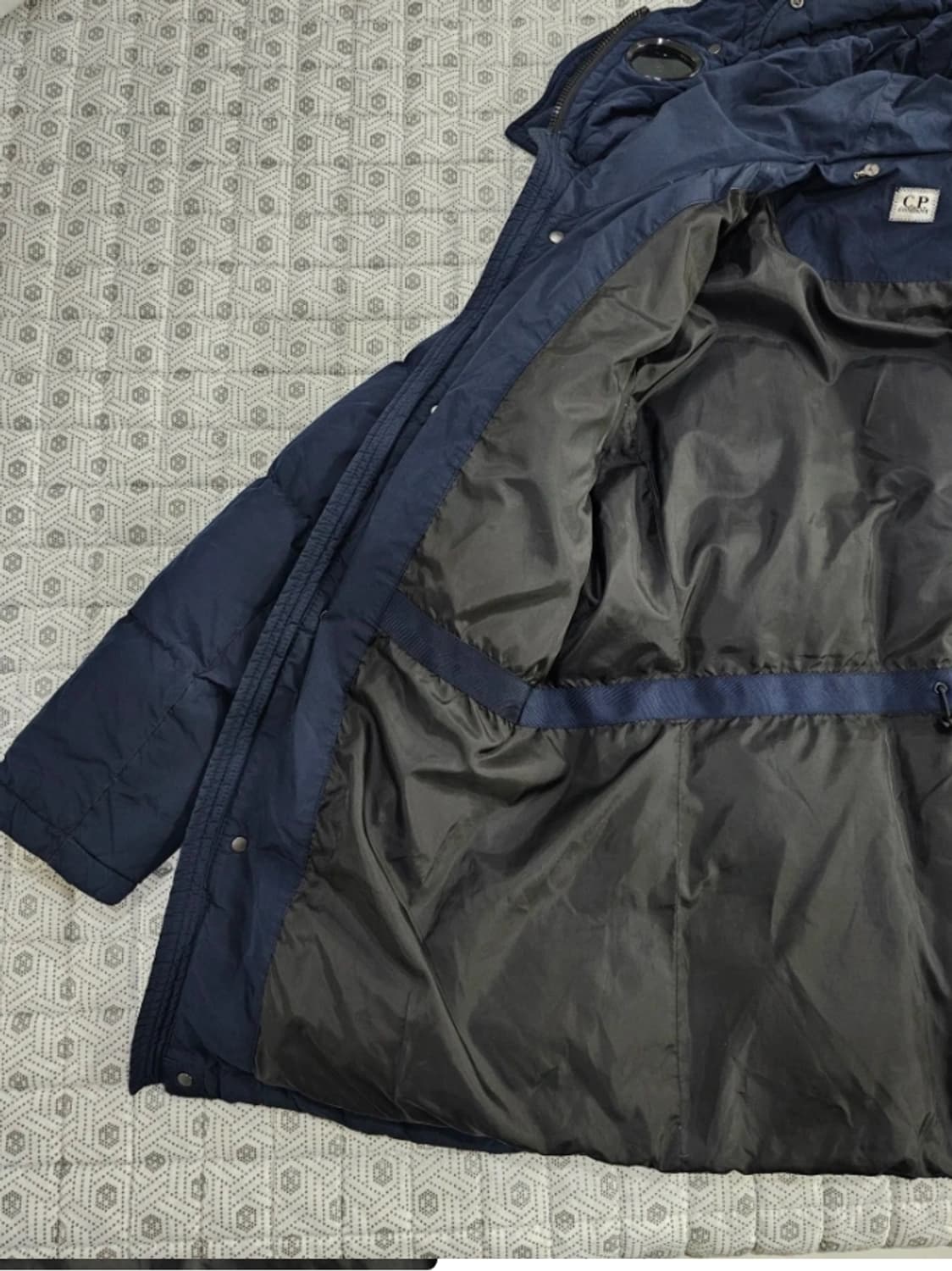 씨피컴퍼니 CP컴퍼니 노르지 고글 후드 패딩 105 상품이미지6