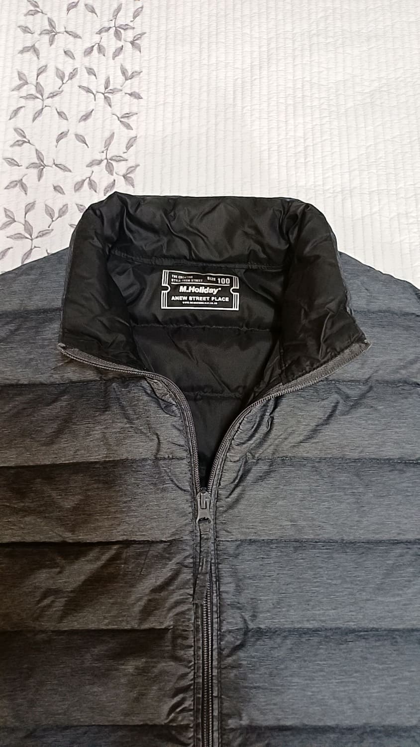 엠할리데이 오리털경량패딩조끼 실측95 가슴52 기장68 상품이미지2