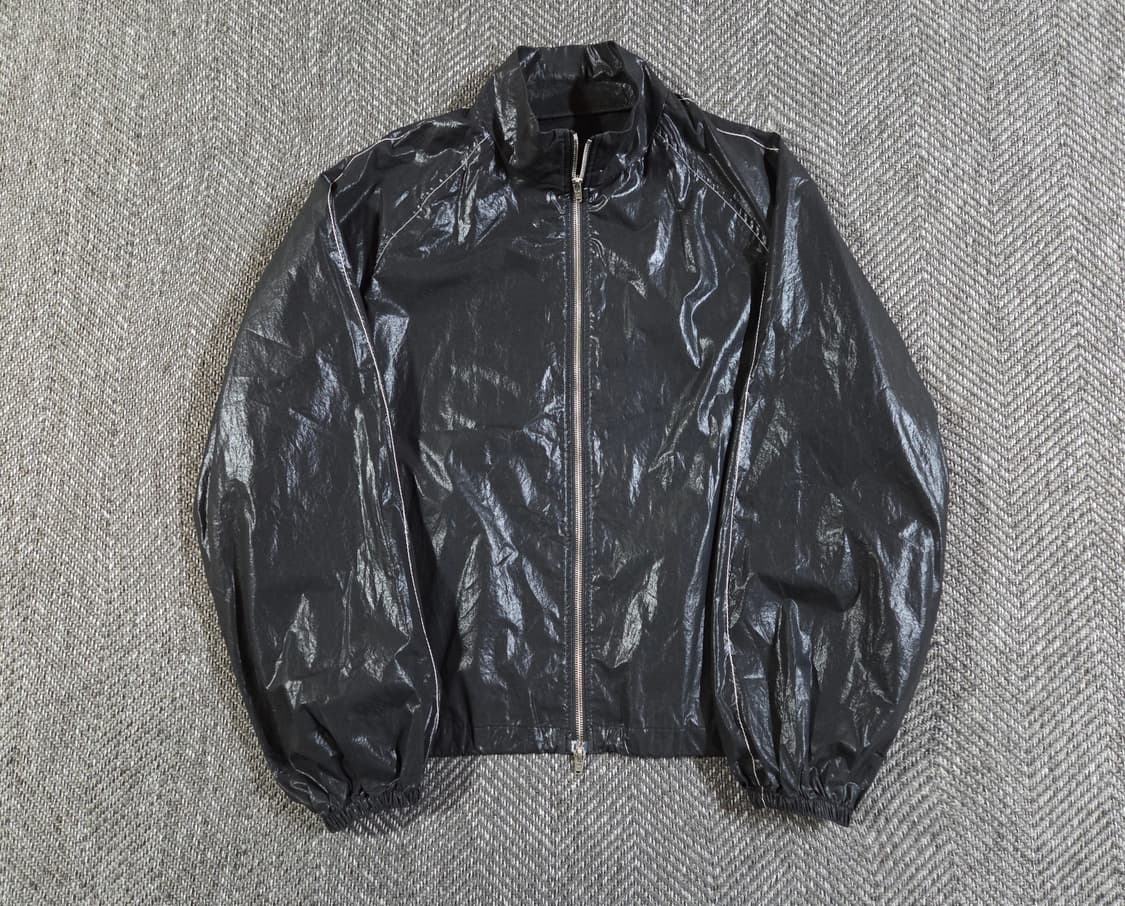 Matin Kim 마뗑킴 블랙 코팅 바람막이 자켓 상품이미지2