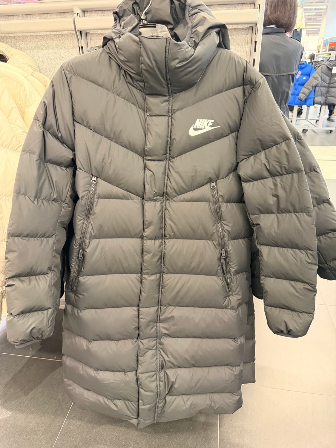나이키 롱패딩 매장 새상품 IB2963-010 상품이미지1