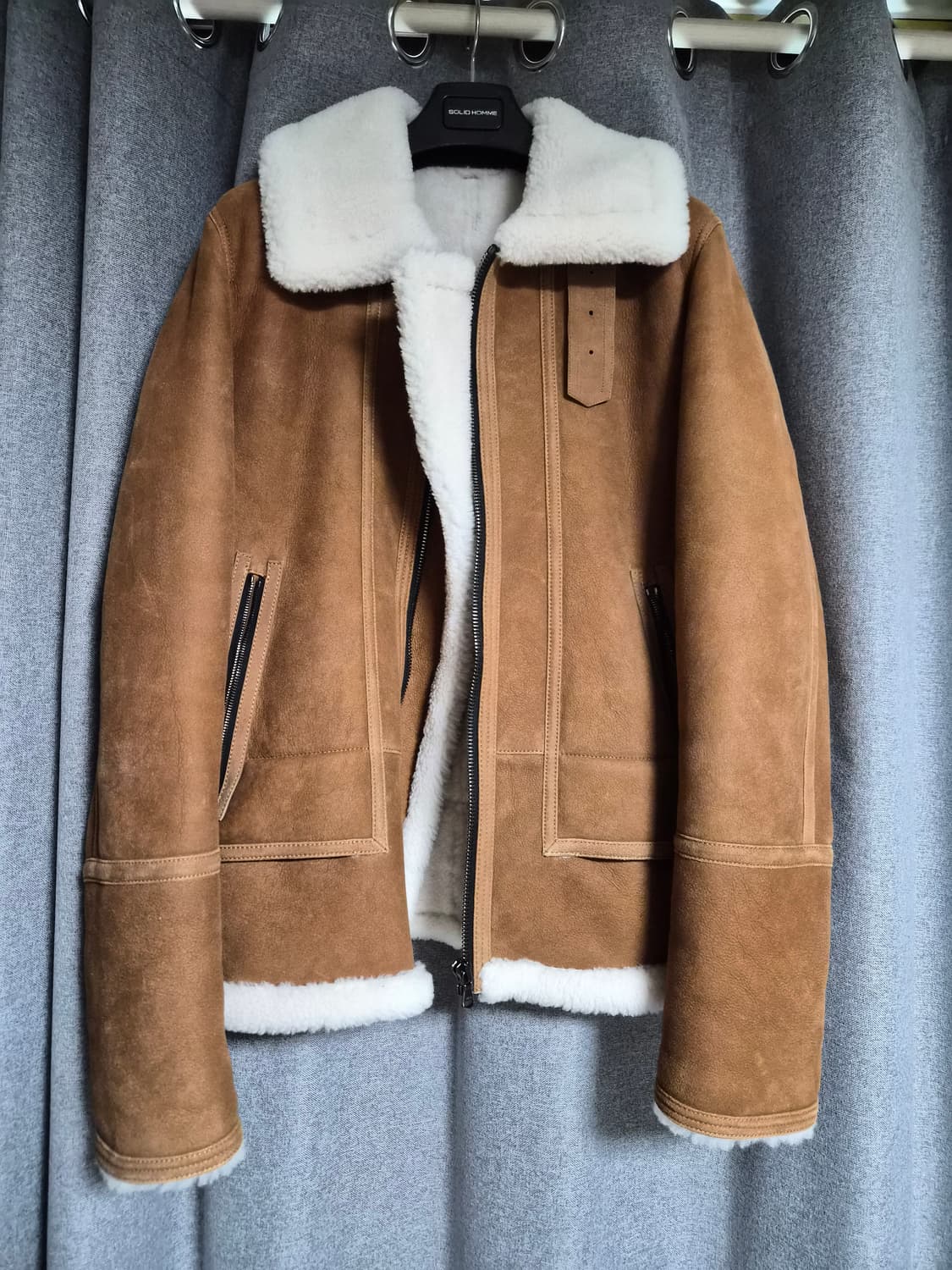 타임옴므 20fw 무스탕 팝니다 우영미 솔리드옴므  상품이미지1