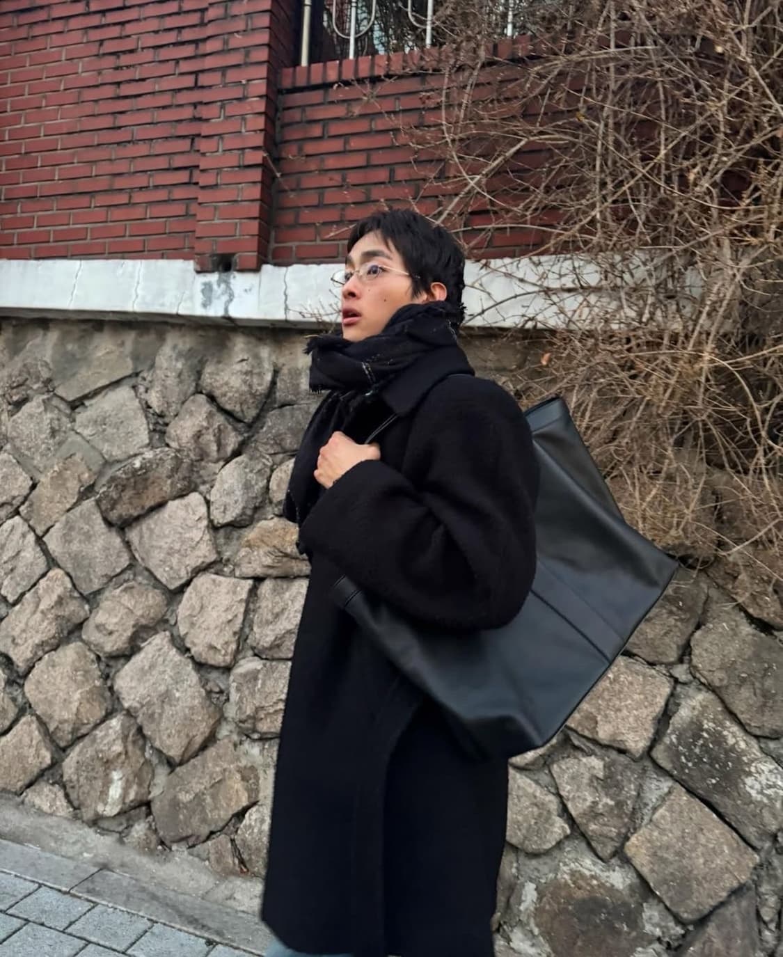 생로랑 Y 토트백 가방 새상품 상품이미지2