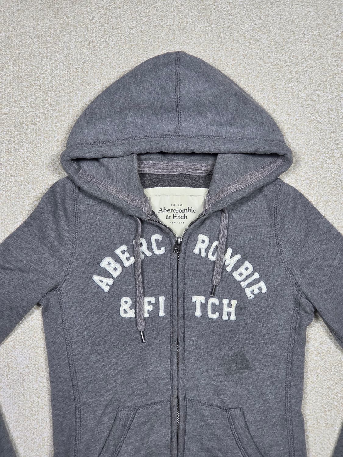 [아베크롬비] 클래식 빅로고 아플리케 후드집업 | A00376 상품이미지2