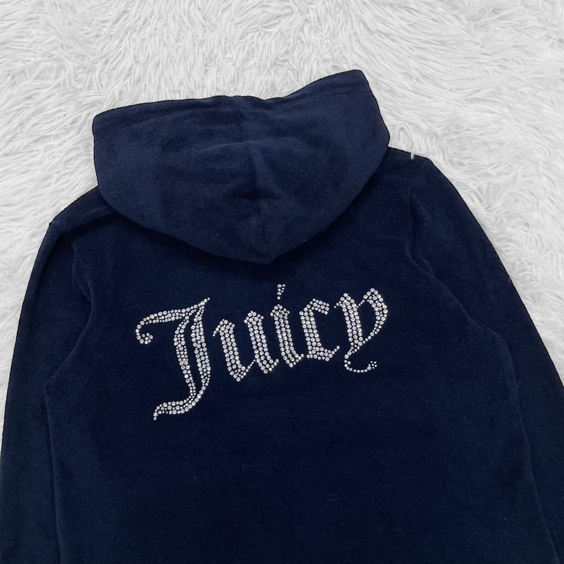 쥬시꾸띄르 벨벳 글리터 후드집업 네이비 상품이미지4