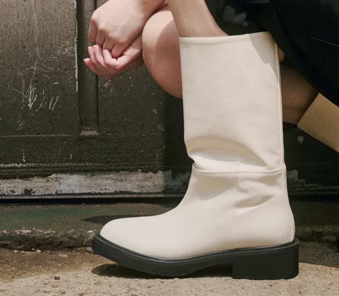 레이지앤 라운드 미들부츠 4cm 아이보리  상품이미지1