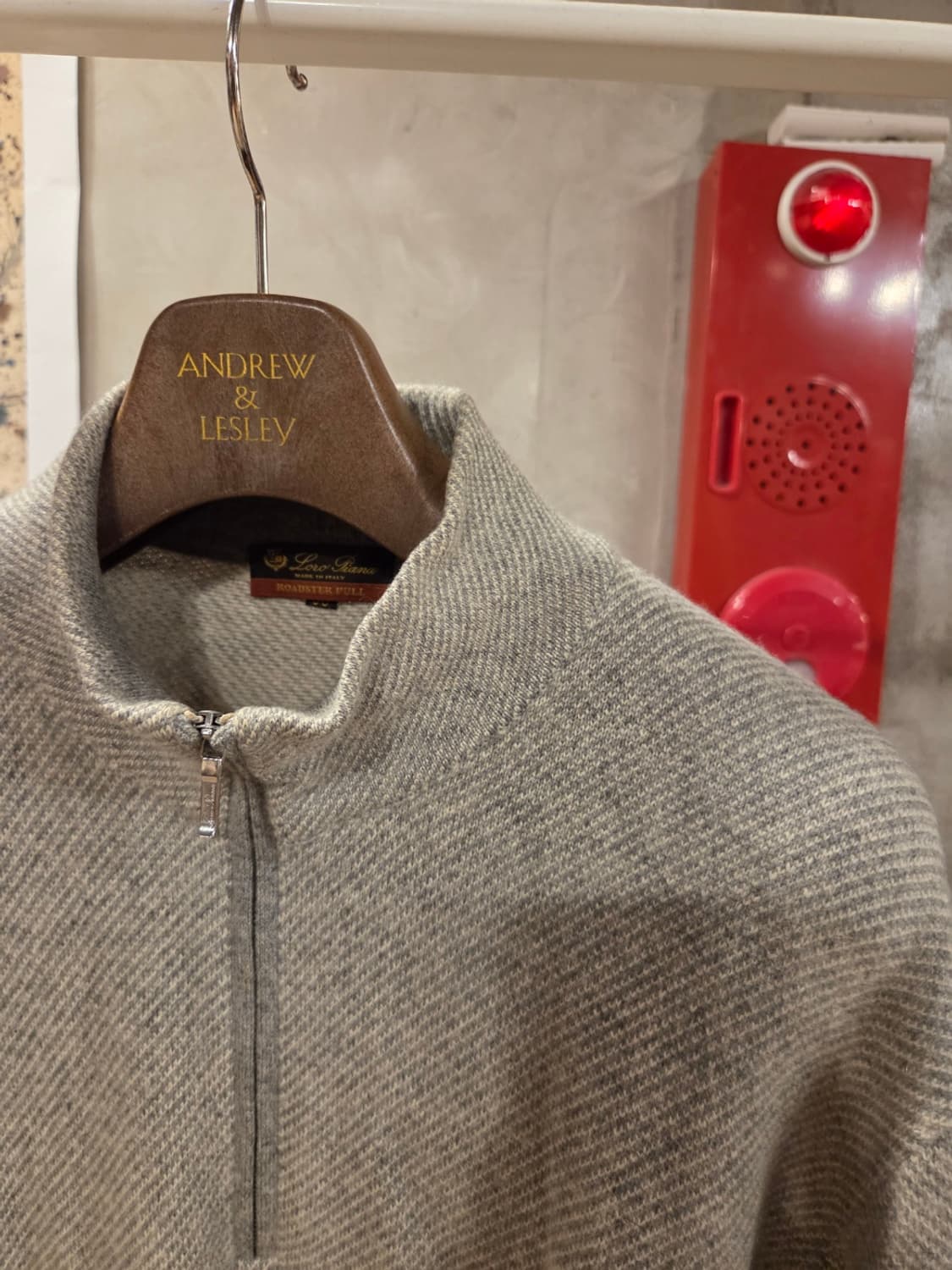 로로피아나 캐시미어 짚업니트 상품이미지2