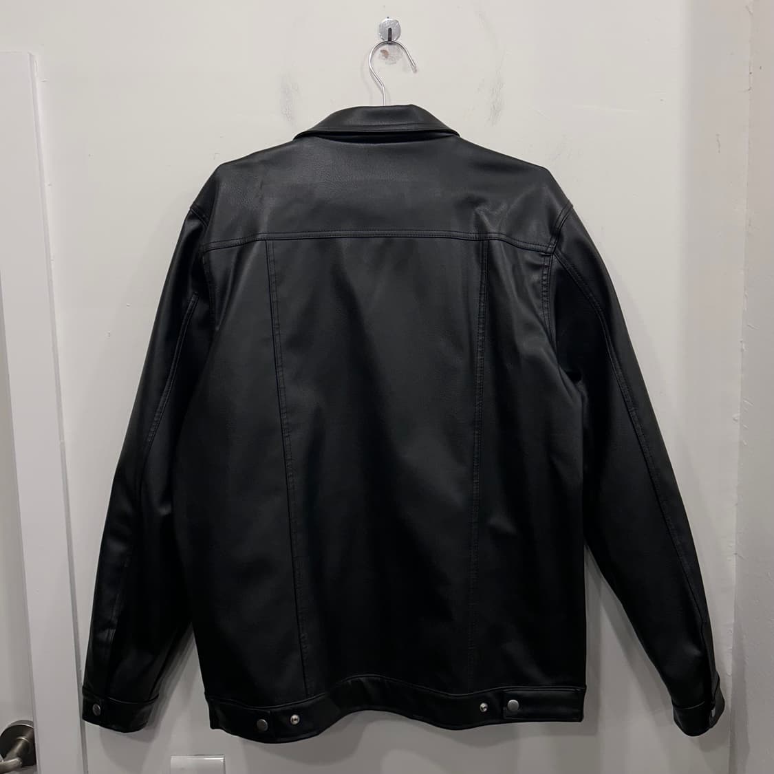 바스틱 체스트포켓 라이딩 비건 레더자켓 상품이미지5