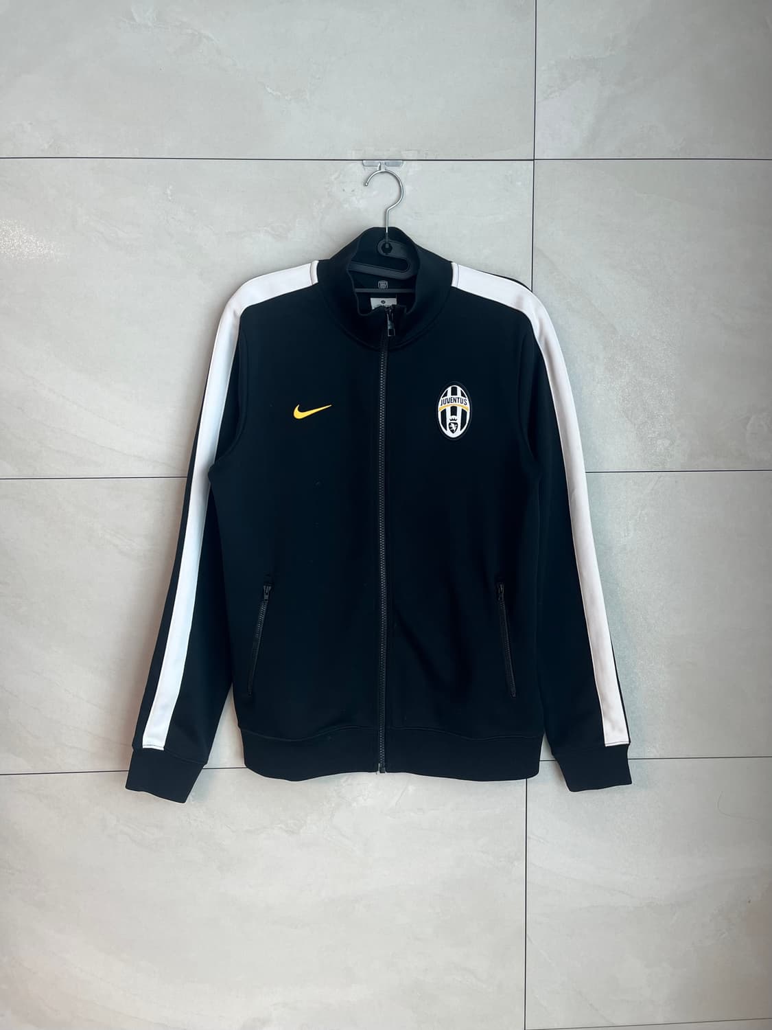 나이키 유벤투스 어센틱 트랙탑 져지 집업 [M/95] 상품이미지1
