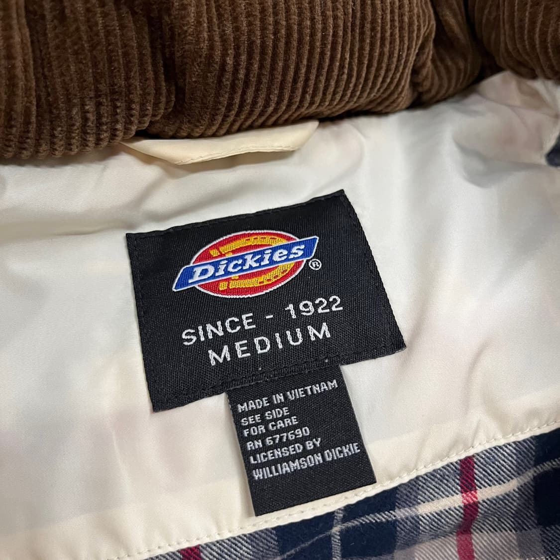 디키즈 화이트 크림 코듀로이 골지 카라 패딩 조끼  상품이미지4