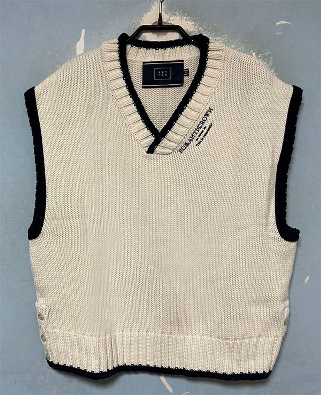 로맨틱크라운 니트조끼 새상품 오버핏 캐주얼 95-100 상품이미지1