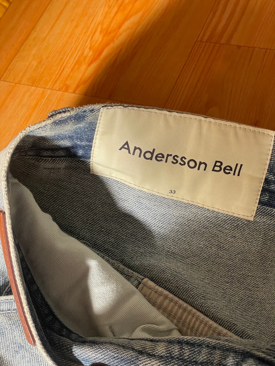 앤더슨벨의 워시드 블루 지퍼 와이드 레그 진 상품이미지9