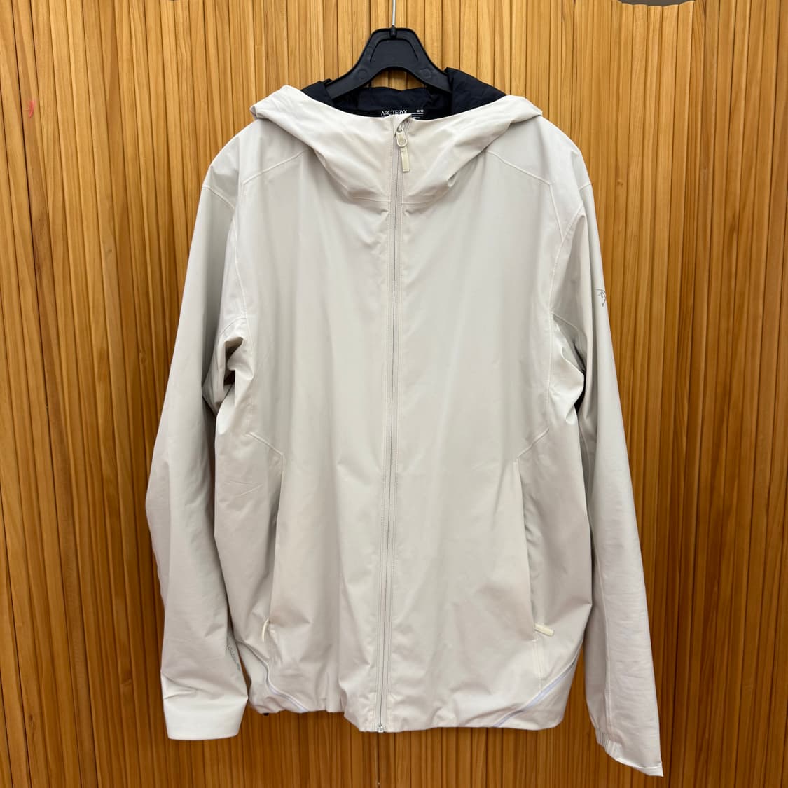 (사이즈M)아크테릭스 솔라노 후드 상품이미지1