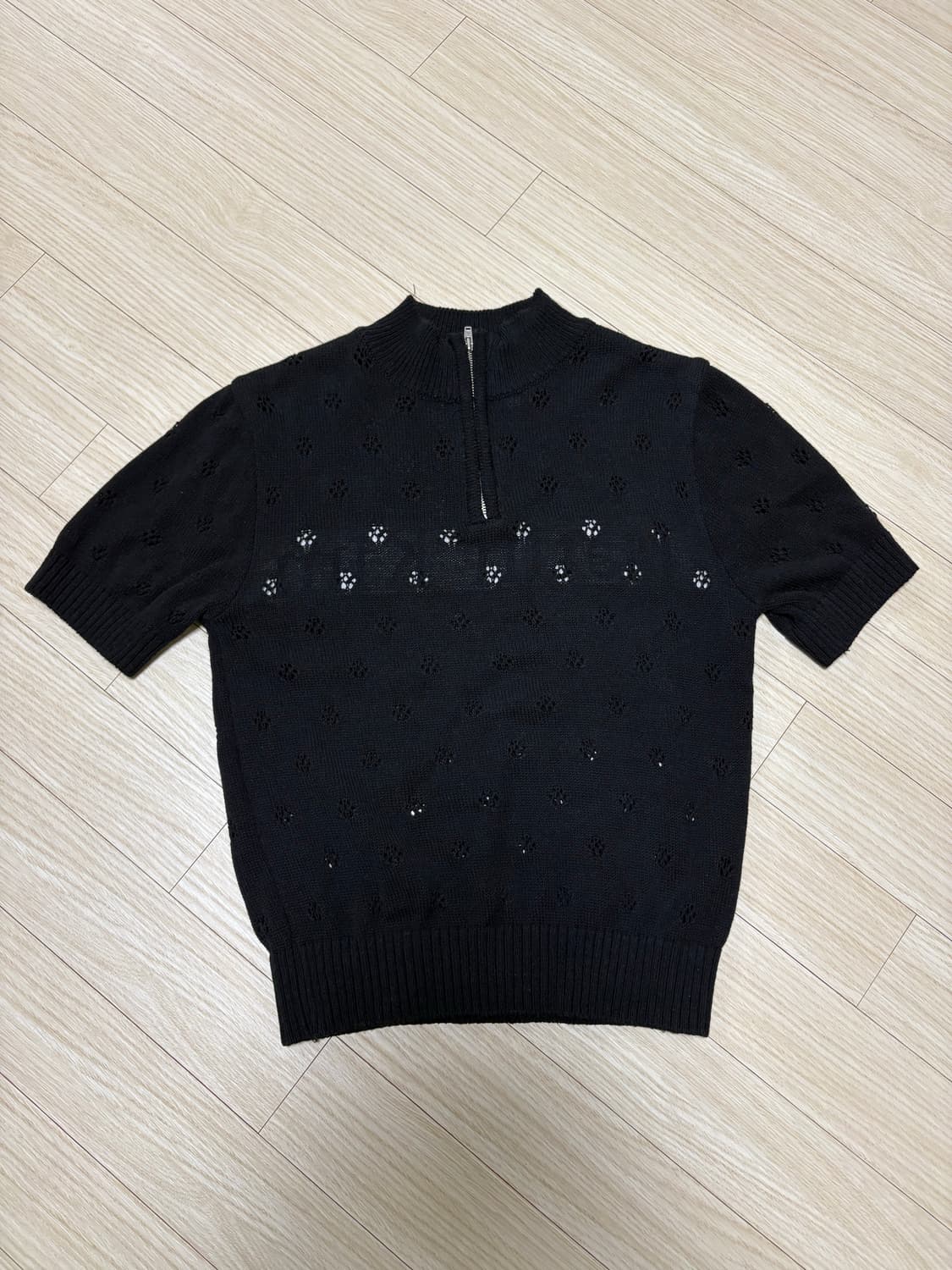 마뗑킴 크로쉐 하프 집 업 니트 탑 블랙 상품이미지4