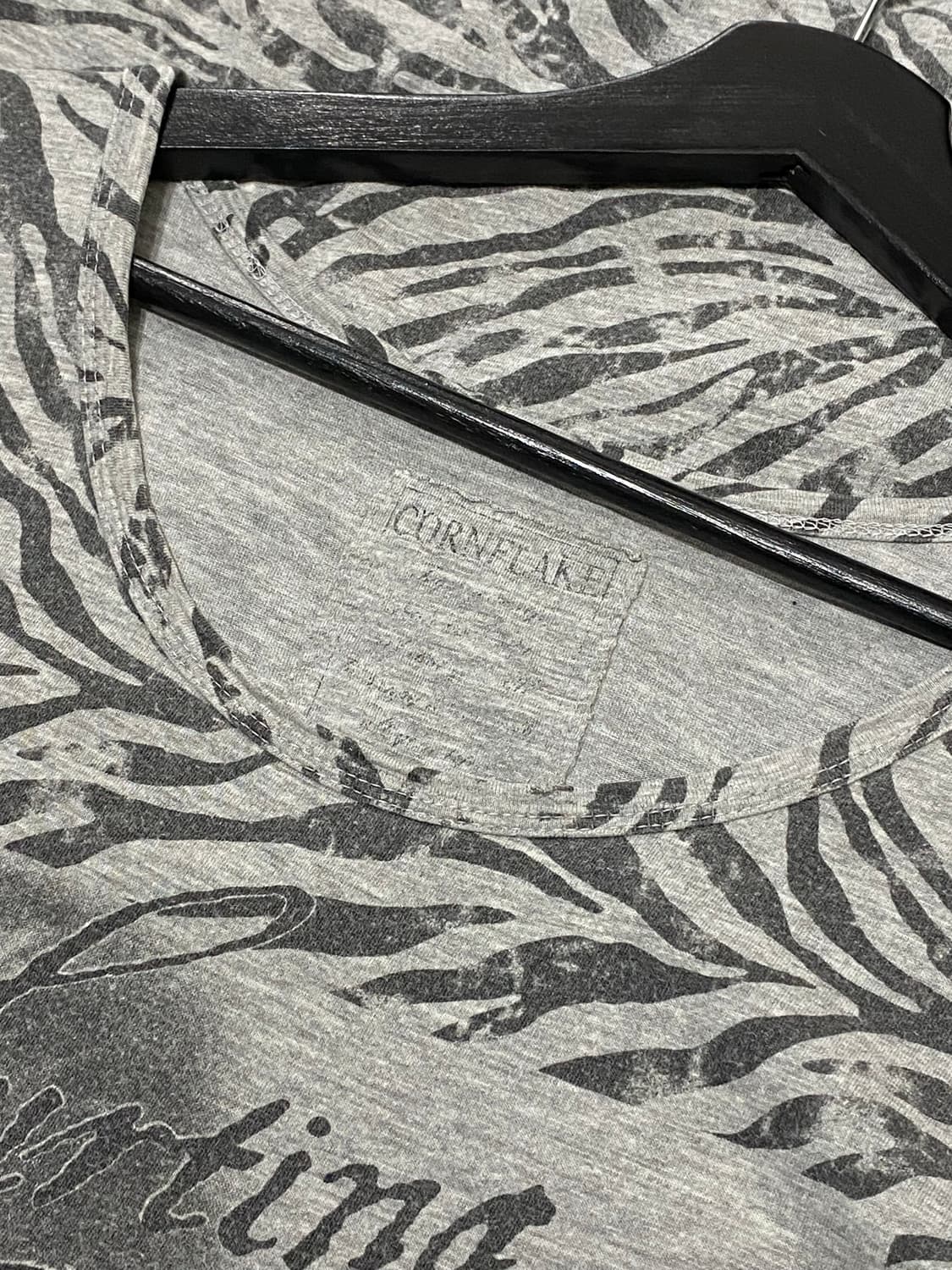 Japanese vtg y2k 프린팅 디테일 언발 반팔티셔츠 상품이미지7