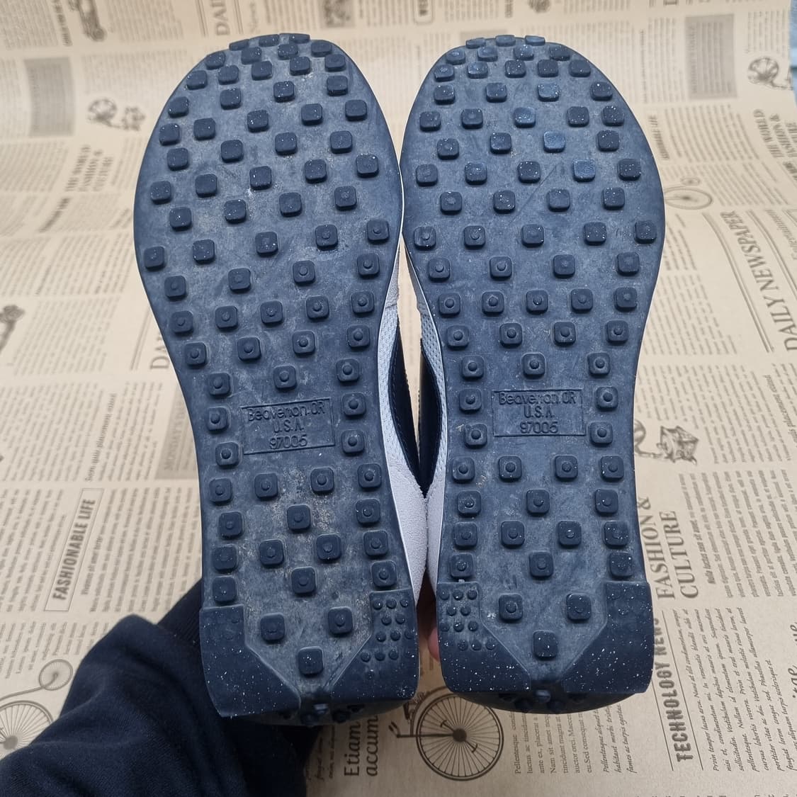 나이키 테일윈드79 흰검 여성운동화230  상품이미지3