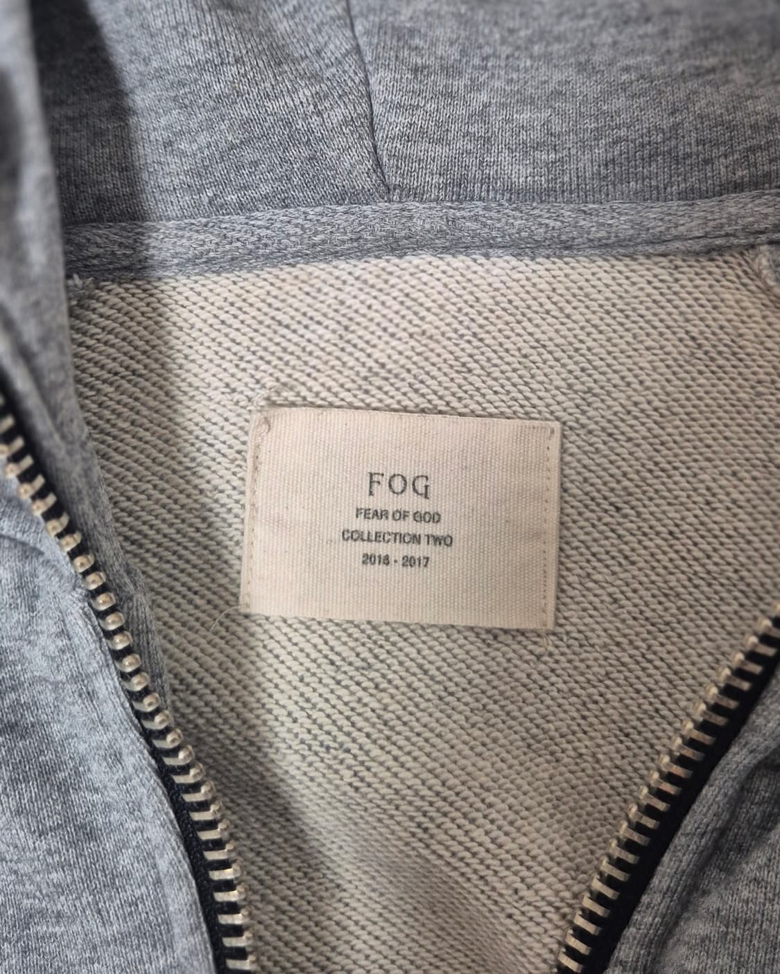 피오갓 2nd 컬렉션 그레이 하프 후드집업 (M) 상품이미지4