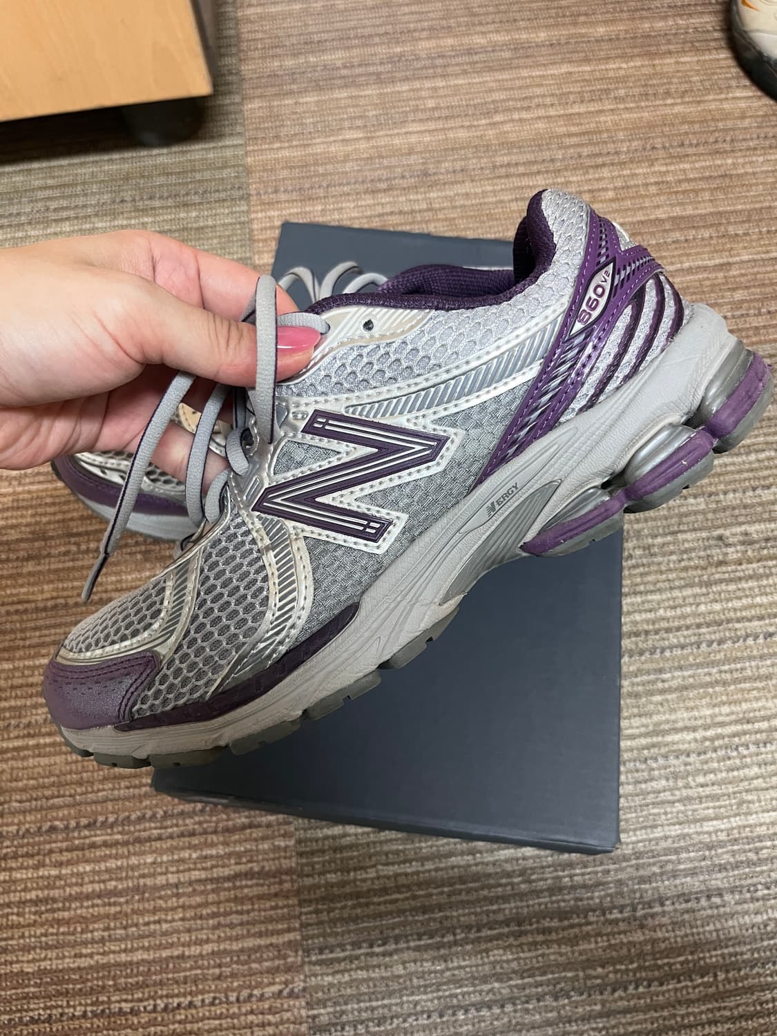 뉴발란스 860v2(245) 상품이미지1