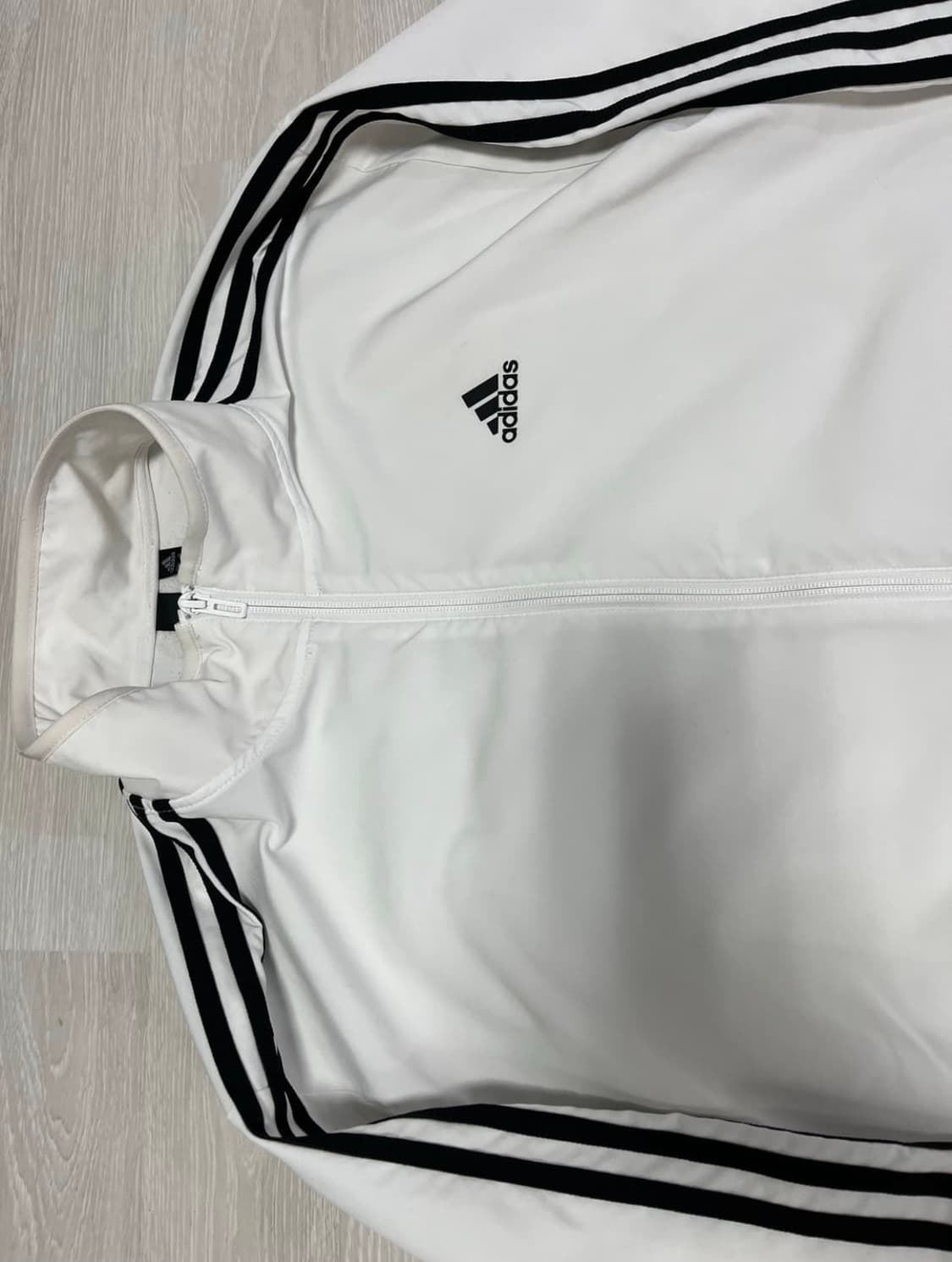 아이다스 바람막이 L-XL 상품이미지2