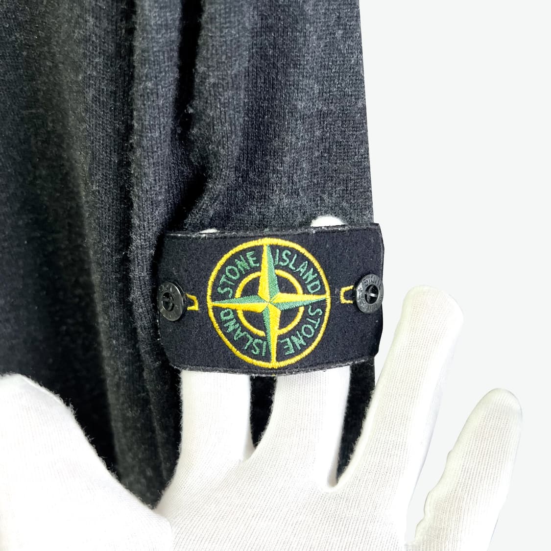 [L] 스톤아일랜드 와펜 니트 상품이미지4