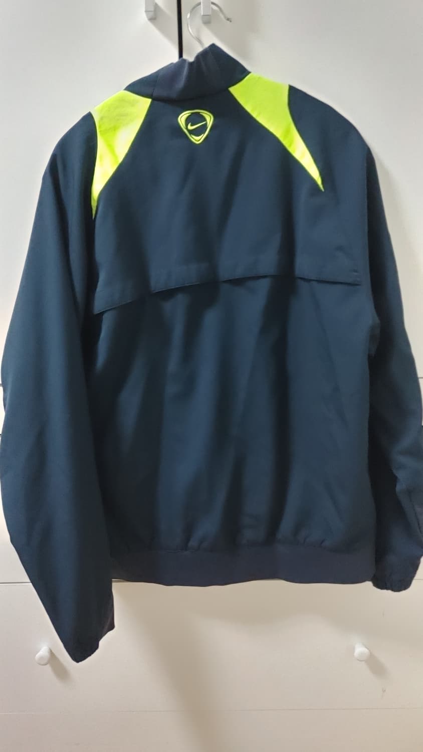 00s 나이키 바르셀로나 FC 바람막이 S 상품이미지2