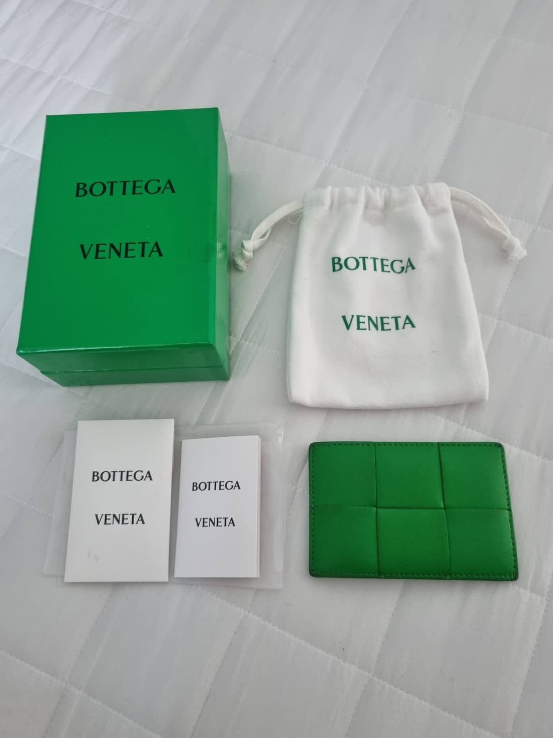 보테가베네타 카세트 카드지갑 그린 상품이미지1