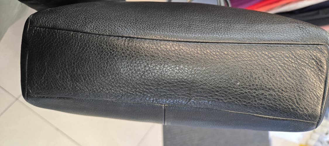 코치 블랙 페블드 레더 가죽 상품이미지3