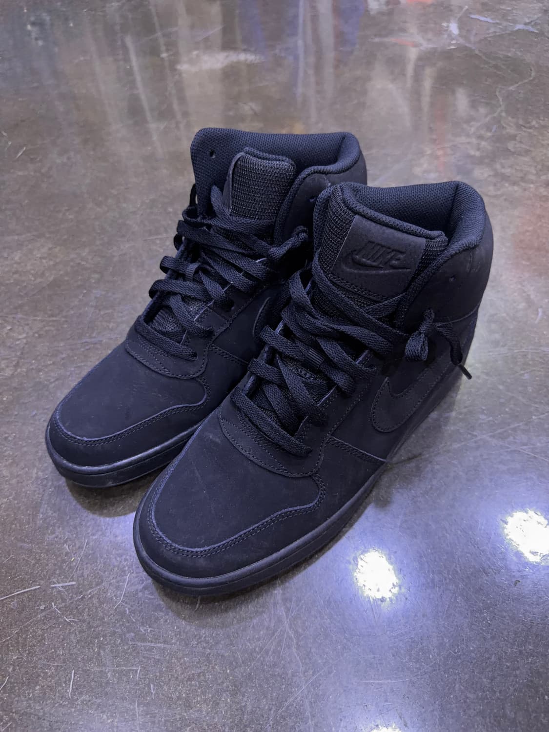 나이키 에버논 미드 트리플블랙 슈즈 누벅 275 상품이미지1