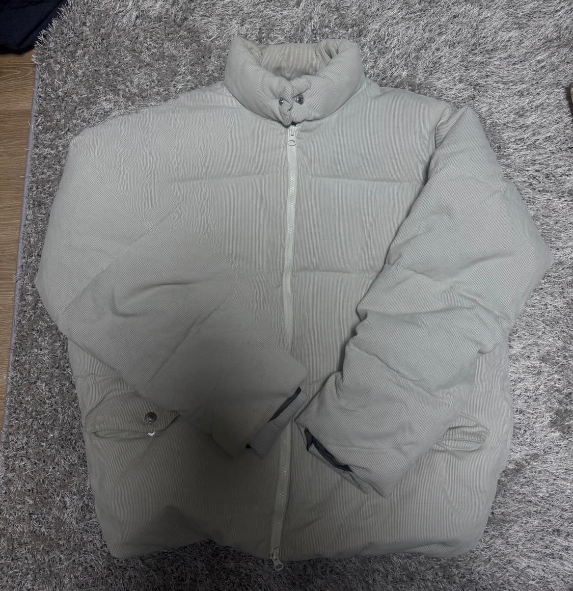 프리즘웍스 코듀로이 구스다운 패딩 상품이미지1