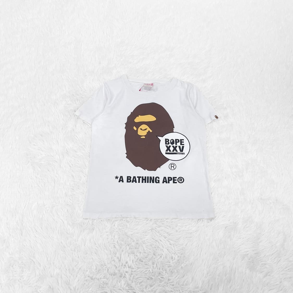 베이프 Bape 25주년 빅 헤드 사루 반팔티 화이트 상품이미지2