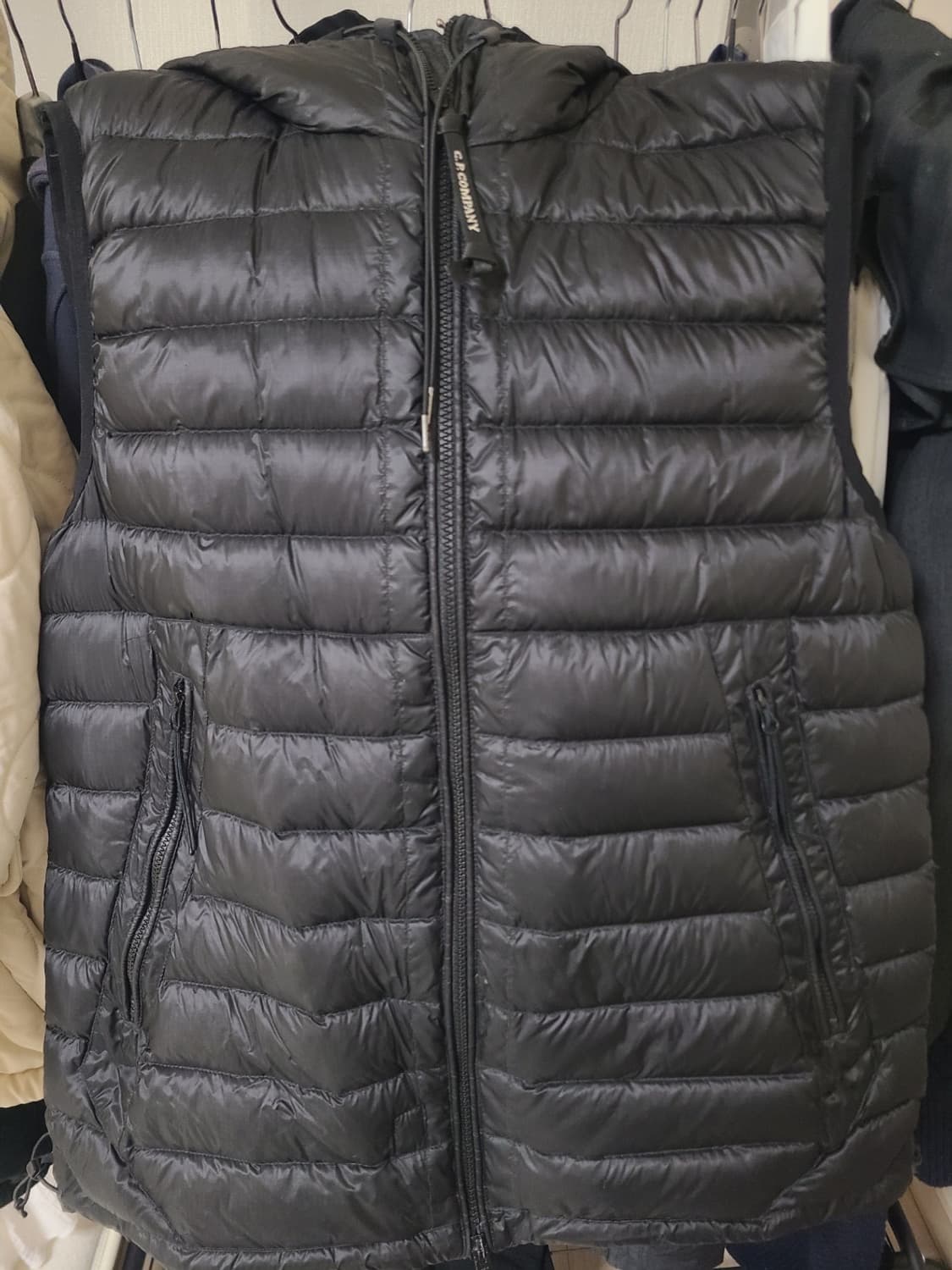 CP  DD 쉘 조끼 패딩 48사이즈 상품이미지1