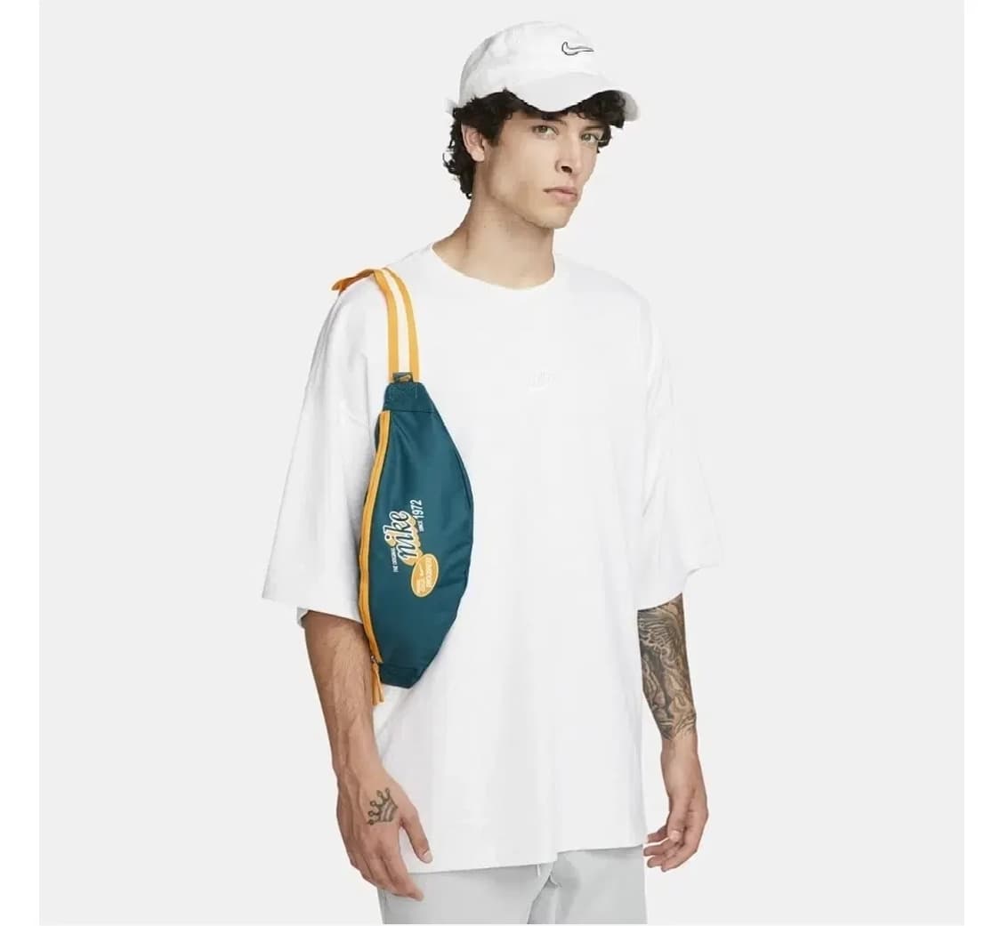 나이키 헤리티지 아줄 웨이스트백 힙색 다크그린 상품이미지1