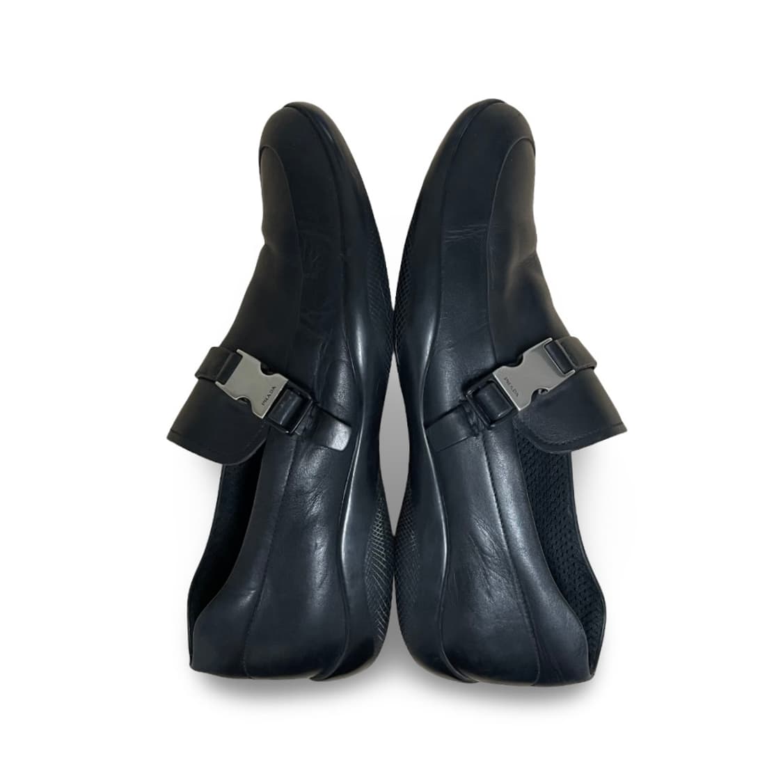 프라다 스포츠 레더 버클 로퍼 상품이미지4