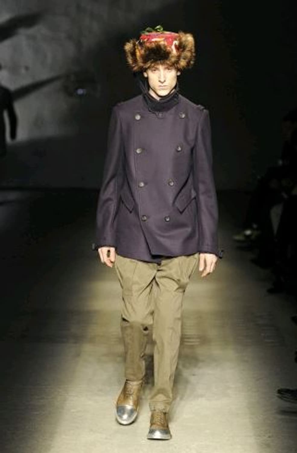 우영미 09F/W 바이올렛 코트 상품이미지2