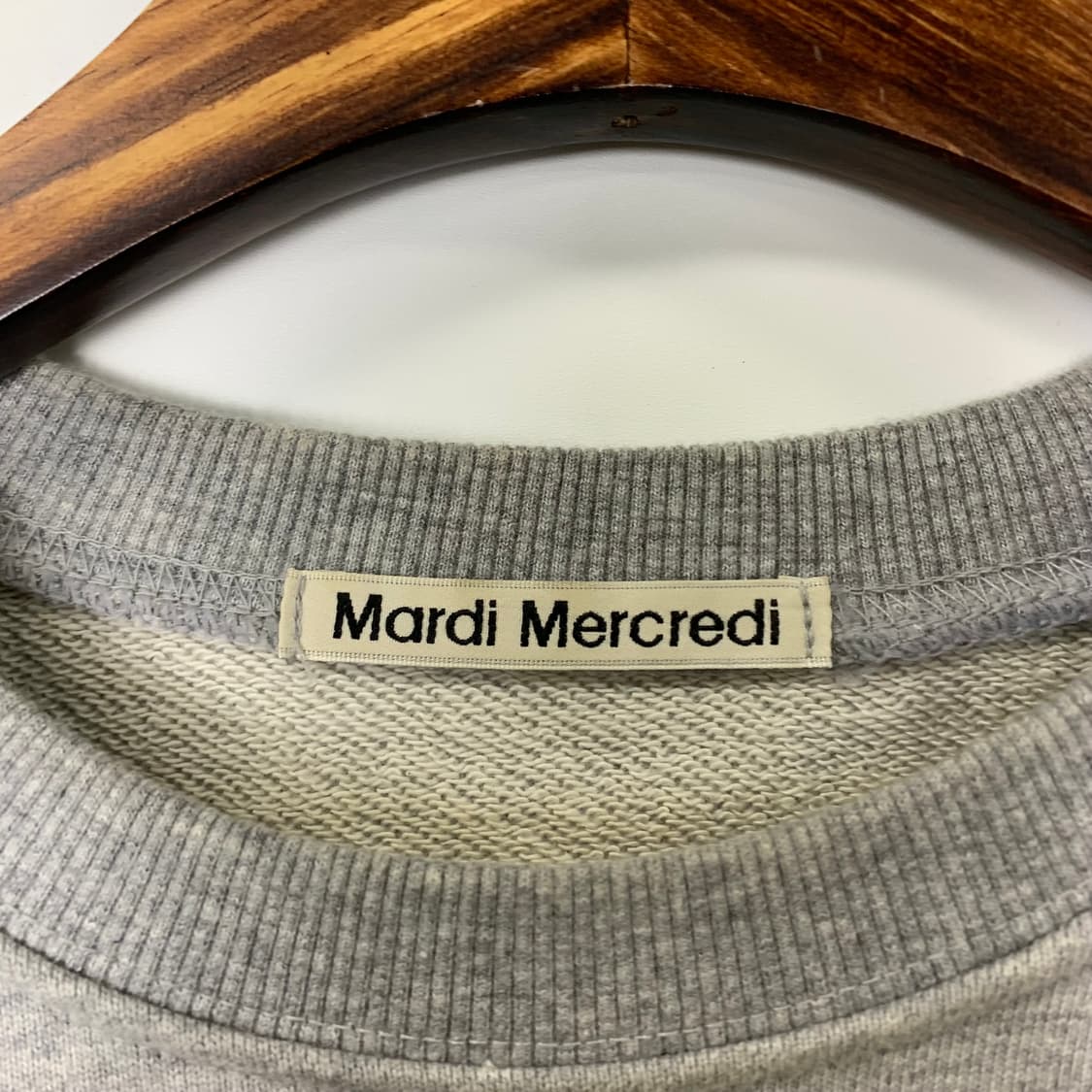 마르디 빅로고 그레이 맨투맨 상품이미지6