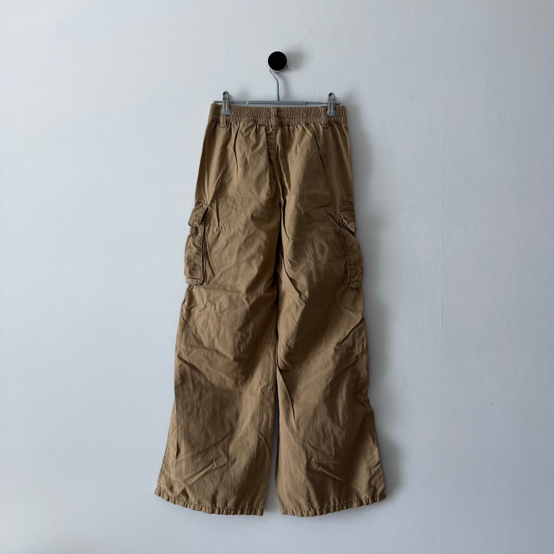 H&M 로우라이즈 카고팬츠 상품이미지3