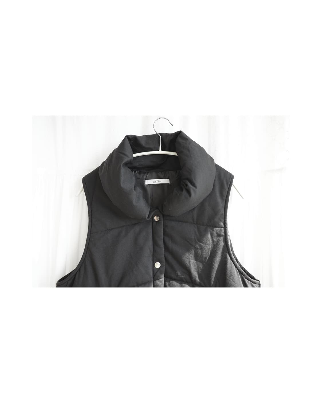 Black round padded vest 상품이미지3