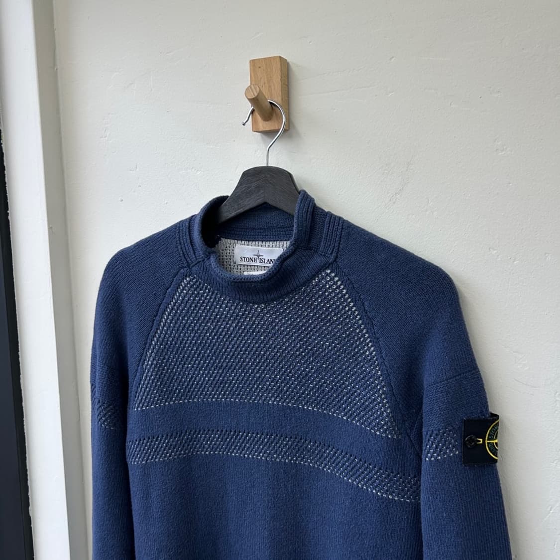 15713 - 스톤아일랜드 와펜 니트 상품이미지1