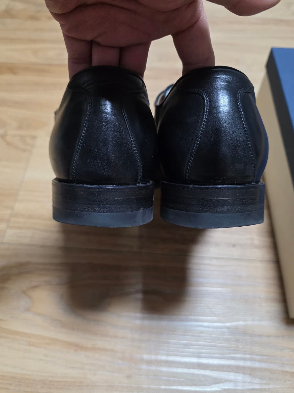 10size택포70만)아치캐리 24751서비스 슈즈 블랙 상품이미지4