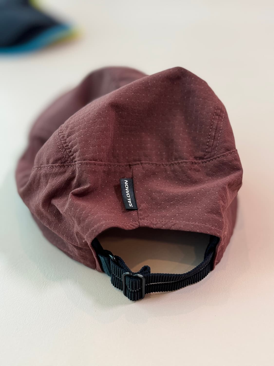 살로몬 센스 에어로 러닝캡 상품이미지2