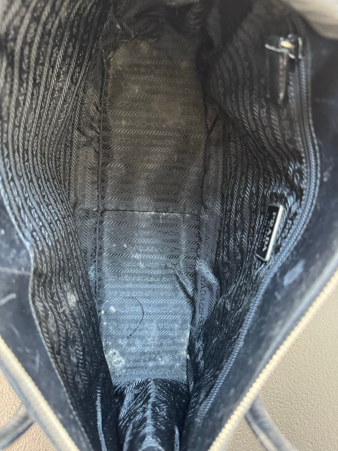 프라다 레더 숄더백(정품) 상품이미지8