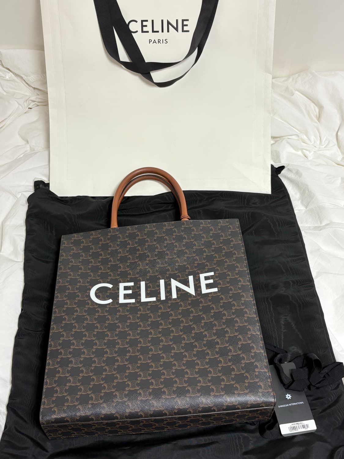 셀린느 트리오페 버티컬 카바스 토트백 라지 상품이미지2