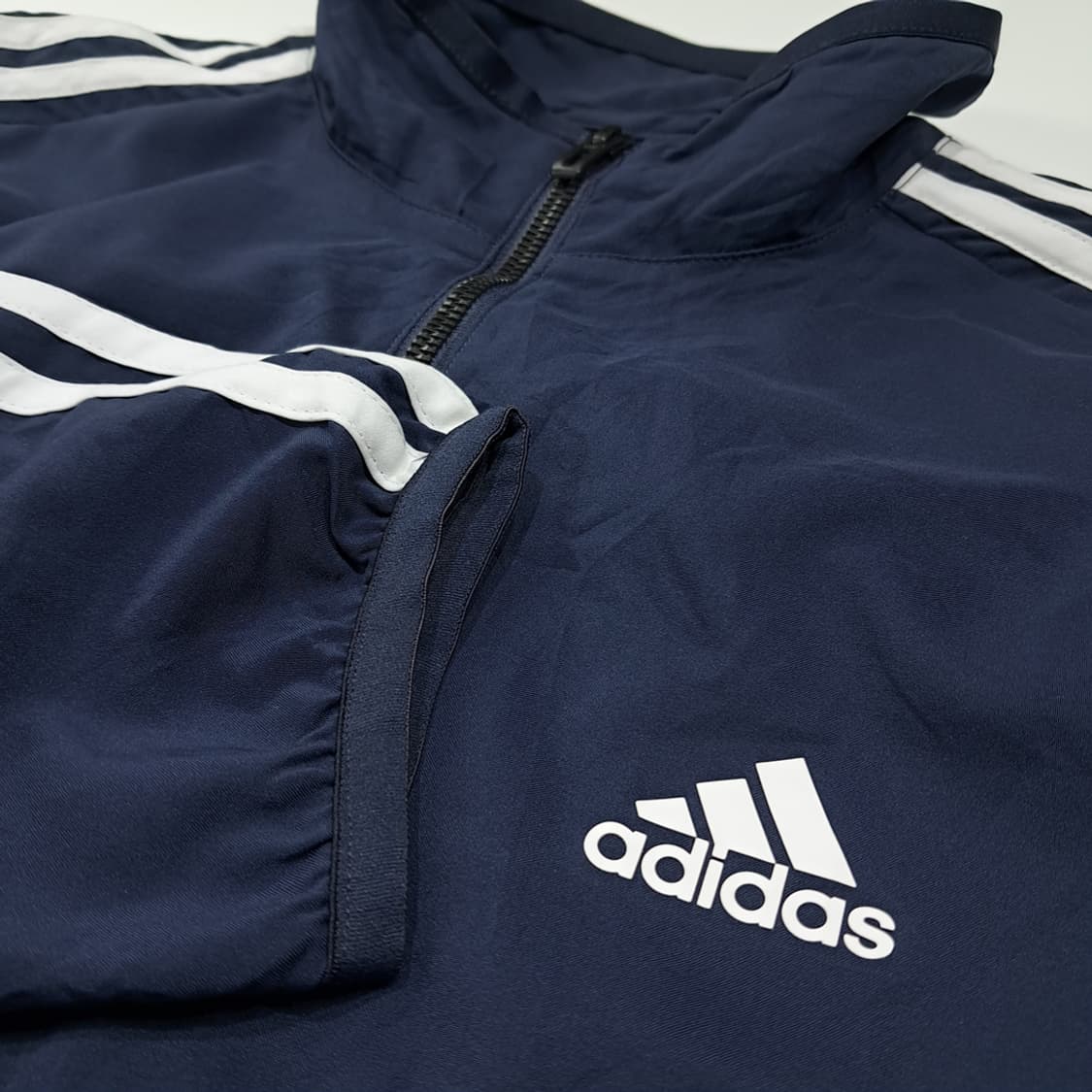 CL732 M 아디다스 일본판 삼선 네이비 바람막이 자켓 상품이미지5