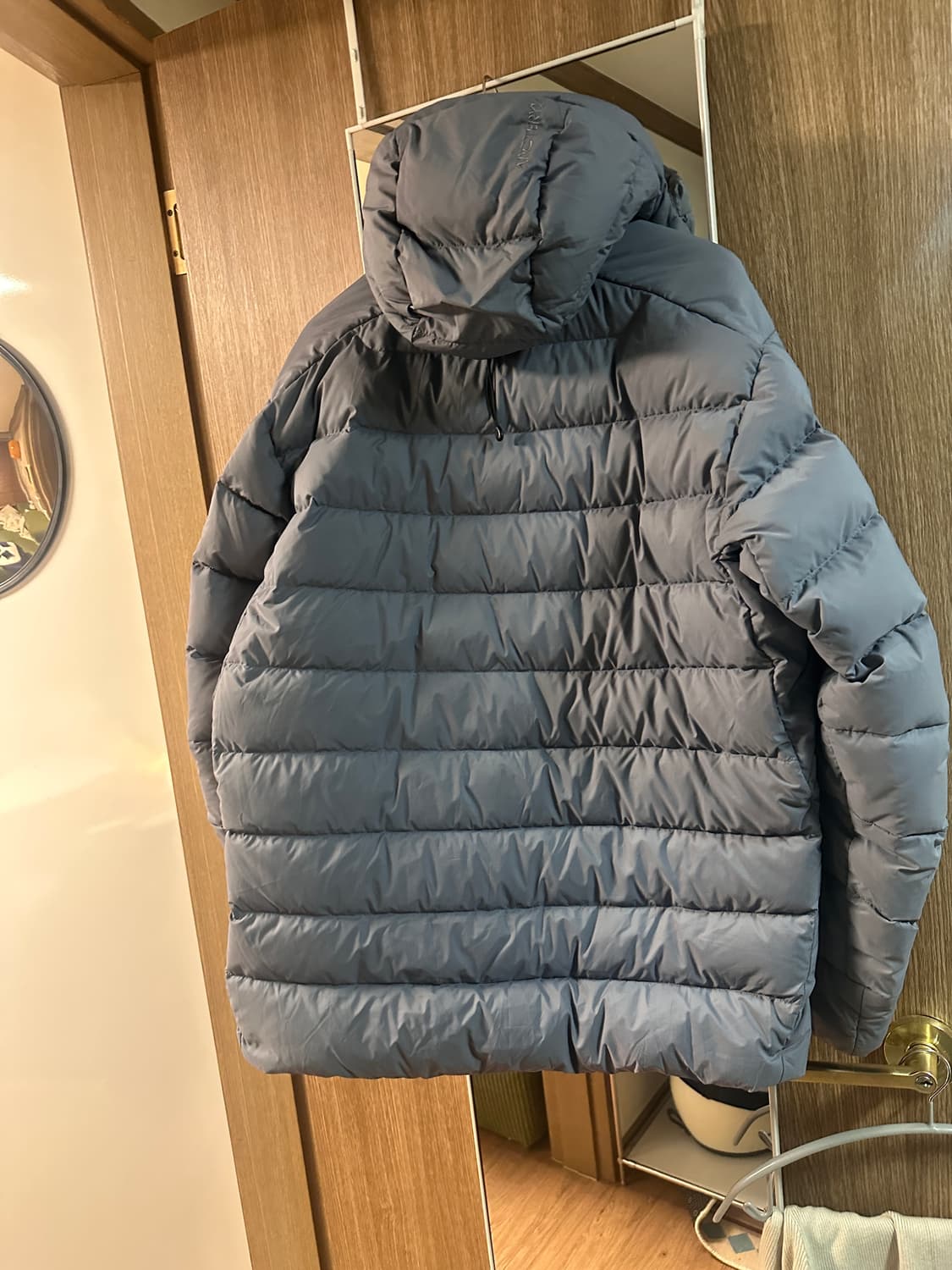 FW24 아크테릭스 토륨 스트라터스 상품이미지10