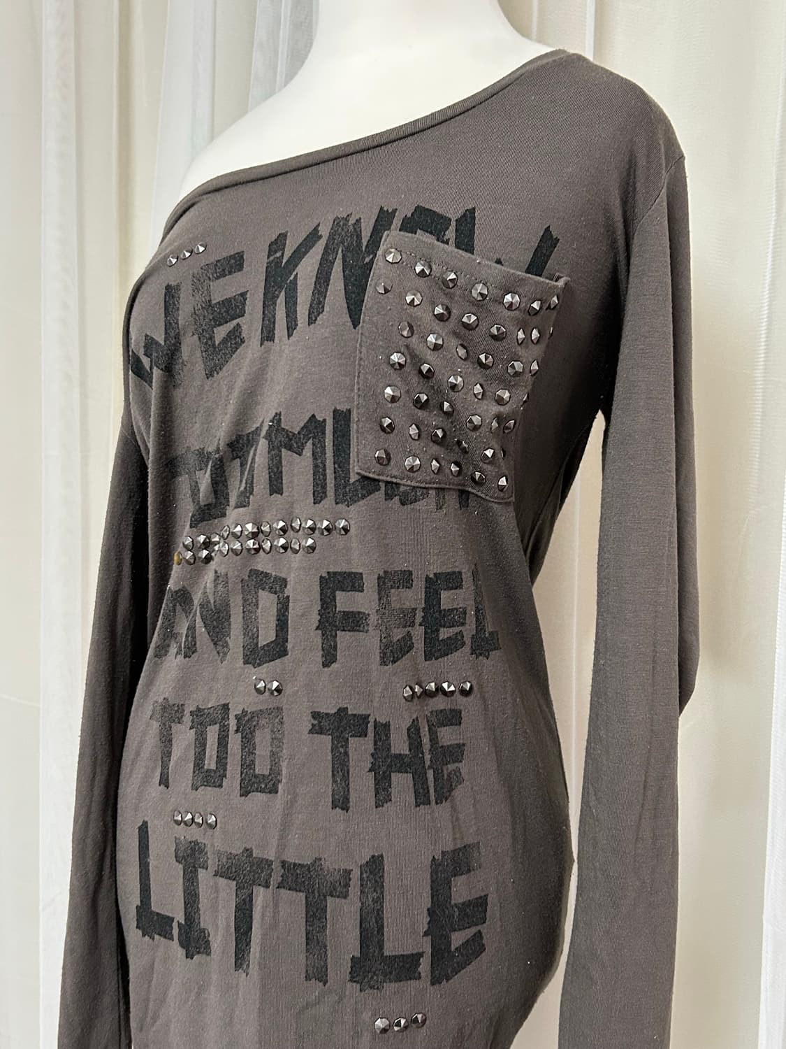 핑키앤다이안 펑크 포켓 스터드 롱슬리브 상품이미지1