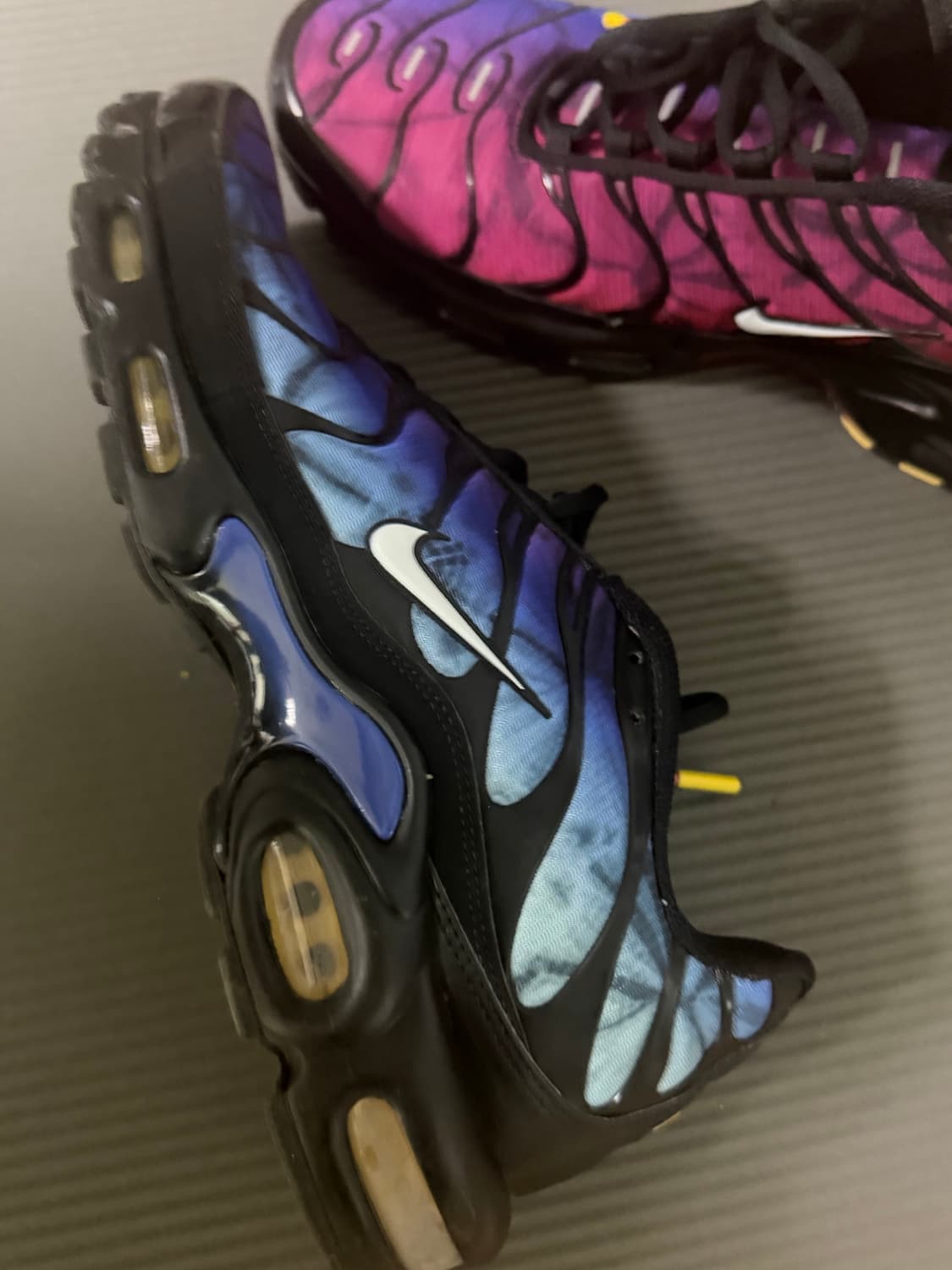 나이키 에어 맥스 플러스 TN 25주년 그라데이션 300 상품이미지4